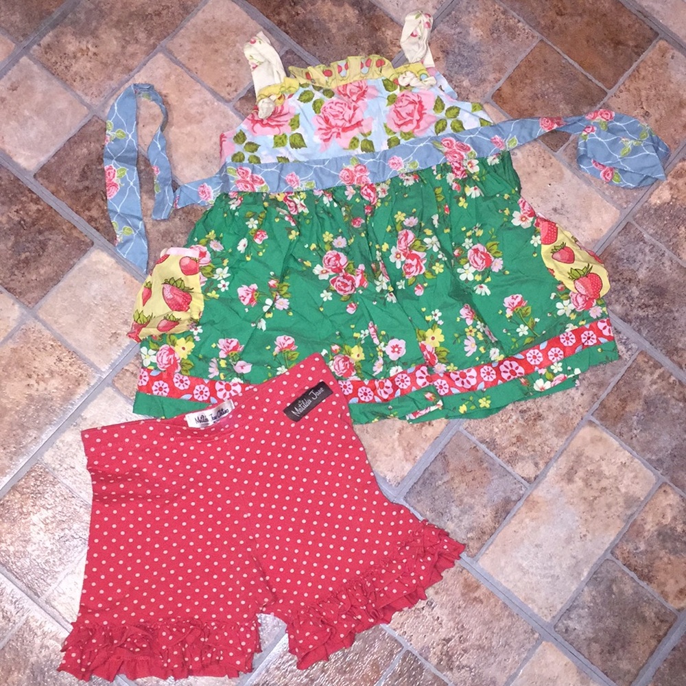 MJ set size 6 EUC top GUC shorties